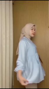 Atasan Tblouse Lengan Panjang Polo Linen: Desain Santai & Elegan