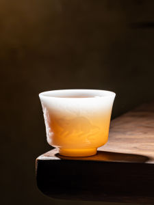 SIFANGTING | Icy Jade Carved Zodiac Tea Cup High-end