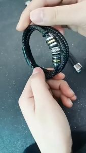 Mens Bracelet ins Cold Wind leather rope woven retro bracelet Personality Hip Hop Single Titanium steel bracelet multi-layered leather