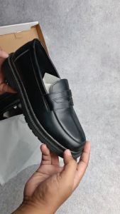 SHID Sepatu Loafers Formal Pantofel Kerja Pria - Mevis Hitam