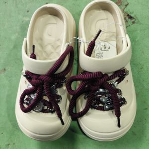 Good Home New Womens Summer Hole Shoe Beach Anti-slip Thick Bottom Slip-On Sandals Casual Style Outdoor Slippers EVA Material