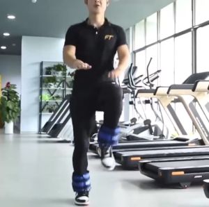 Tạ cát đeo tayBộ 2 băng Tạ ( 4kg/2 Bên = mỗi Bên 2Kg bên).Dụng cụ thể thao tập luyện chạy bộ hít xà giúp giảm mỡ giữ dáng.