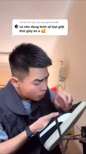 Chai Xịt Bọt Vệ Sinh Giày Sneaker Ximo 300ML