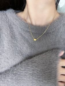 สร้อยคอรูปตัว Z 18K เงินคำ อุปกรณ์สร้อยคอสุดเก๋ไก๋สำหรับผู้หญิง เครื่องประดับแฟชั่นระดับไฮเอนด์ ทำจากไททาเนียม