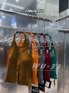 เซ็กซี่ สไตล์สาวแซ่บ ฤดูร้อน 2024 Wu.33 เวอร์ชั่นเกาหลีห้อยคอไหล่เปลือย เสื้อท่อนบน มีแผ่นรองหน้าอก คอวี สั้น เสื้อกั๊ก สําหรับผู้หญิง