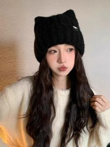 BILLI ZILLY | Warm Fluffy Ear Protection Cat Ears Hat Women Knitted