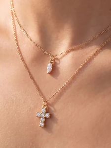 WYK | Luxury Stylish Versatile Layered Cross Necklace