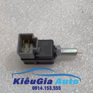 Công tắc chân phanh Kia K200 K250 K149 K150 938103K000 Chính hãng