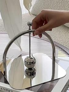 Luxury Artistic Simple Draw Paper Sample Room Soft Decoration Home Accessories Hotel Restaurant Art Tissue Box Stand