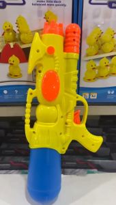 Mainan Tembakan Pistol Air Besar: Pilihan Mainan Anak Outdoor yang Aman
