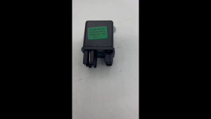 Isuzu Preheating Relay Glow Plug OE8942481610 for Hitachi ZAXIS for Kubota Yanmar