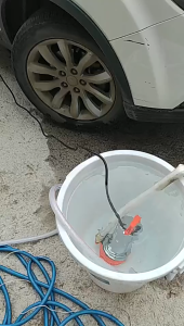 Máy Bơm Nước Chìm 48V 900W - 2 - Cho Nước Sông & Tưới Tiêu - Năng Lượng Mặt Trời - Hiệu Quả & Tiết Kiệm