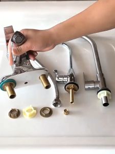 ผลิตภัณฑ์ หกเหลี่ยมขันน็อต ก๊อกน้ำ ล้างหน้า และ อ่างล้างจาน ทันที แข็งแรง สำหรับการผลิตภัณฑ์ หรือการสนับสนุก