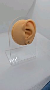 2mm stud stone earrings silver white (pair/maliit/butas/bilog) 92.5 italy silver jewelry (TUNAY NA SILVER)