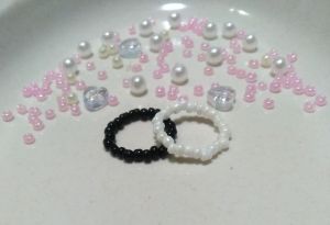 [Isi 2]Cincin couple beds manik mata  evil couple  Love bening transfaran model korea. semua ukuran tali karet elastis