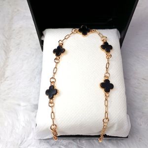 Titani.id Acc-1582 Sz 18cm Gelang tangan wanita titanium Gelang aksesoris clover cantik