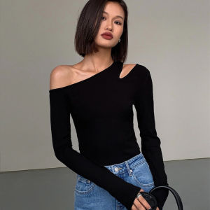 Off-Shoulder Tight-Fitting Long-Sleeve round Neck Solid Color Womens T-Shirt Spring Fashion Exposed Shoulder Top