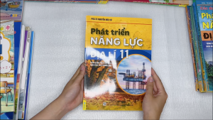 Sách - Phát Triển Năng Lực Địa Lí 11 - Biên soạn theo chương trình GDPT mới - ndbooks