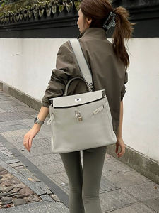 กระเป๋าคลัตช์แบบสะพายข้างผ้าไนลอนขนาดใหญ่สำหรับผู้หญิง เวอร์ชั่น 2025 พร้อมสายรัดไหล่กว้างแบบลำลอง กระเป๋าเดินทางแบบสะพายข้าง กระเป๋าคลัตช์แบบลำลอง