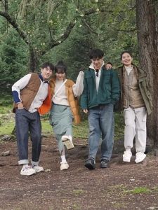 DÉP SỤC NHỰA ĐI MƯA CROCS HIKER II CLOG CHO CẢ NAM VÀ NỮ MÀU KEM