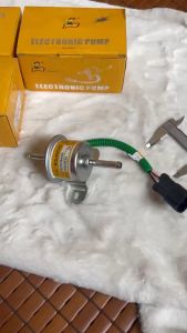 Bơm xăng 2 đầu vỏ vàng. Điện 12v và 24v