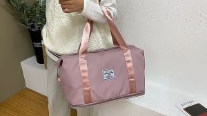 【SHIP IN 12 HOURS 】Women’s Travel BagsShort Vacation Out Carrying Luggage BagSports Gym Bag Foldable Travel Storage BagTravel Gym Bag for Women