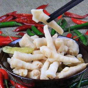 Chongqing specialty pickled pepper chicken feet pickled pepper chicken feet small package casual snack snacks25g