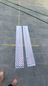 Bộ teem xe ô tô FORD Everest đỏ đô hoặc xám chấm bi lắp cho xe ô tô 2 miếnh 1 bên lái 1 phụ