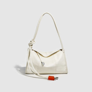 Ur Bag Womens Popular Clutch Pattern Oil Wax Leather Lunch Box Bag Fashion Casual Easiest for Match Shoulder Messenger Bag This Year