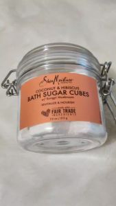 SheaMoisture Luxurious Bath Time with SheaMoisture Coconut and Hibiscus or African Water Mint and Ginger Bath Sugar Cubes 213g Pick Your Scent