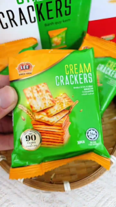Combo 2 Hộp Bánh Quy Đường Sugar Cracker Lee - Nhập Khẩu Malaysia - Hộp 14 gói