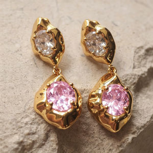 Huitan Gold Color Women Drop Earrings Elegant Style Lady Party Wedding Charming Accessories Fashion Jewelry Inlaid Shiny CZ