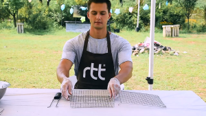 Outdoor Multi-Function BBQ Grill Basket Net Portable Outdoor Camping BBQ Baskets Steel Barbecue Mesh Grilled