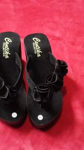 Sandal Wedges 7 cm Bunga Pinggiran Wanita