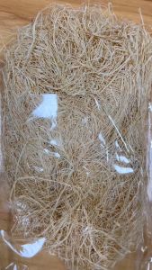 หญ้าราฟฟี่ รังนอนสำหรับสัตว์ นกทุกขนาด กระรอก กระแต หนู แฮมเตอร์ สีธรรมชาติ กลิ่นหอมจากธรรมชาติ นำเข้า นกพืชสำหรับกล้วยไม้ รังนกนกแก้ว เต็มไปด้วยหญ้าใยมะพร้าว 30 กรัม