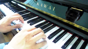 KAWAI MUSIC ORIGINAL QUALITY K-35 PE UPRIGHT ACOUSTIC PIANO SECOND HAND ( USED UNIT ) AT HOME DECO