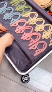 Gantungan Baju Lipat Travelling Serbaguna - Hanger Baju Lipat