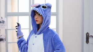 MUM พร้อมส่ง มาสคอตคอสตูม ชุดโฮม Blue Stith คอสตูมสัตว์ รองเท้า ถุงมือ ชุดนอนกันหนาว