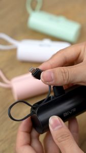 AiVR Y129T 2 in 1 Power Bank 5000mAh Mini Phone Holder Socket Pocket Capsule Type-C Mount