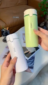 【SG Seller】4 in 1 Set Portable Travel Bottle Travel Vacuum Dispenser Bottle Lotion Bottle Travel Bottle Set & Refillable Liquid