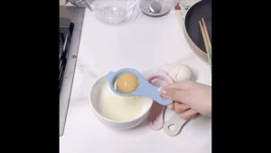 Plastic Egg Yolk Separator Hand Egg Gadgets Divider Egg Food-grade Egg for Baking Cooking Kitchen Tool White