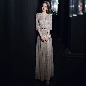 ชุดราตรีสีเงินประดับเลื่อมหรูหราสำหรับผู้หญิง ชุดแต่งงาน ชุดราตรี ชุดราตรีสุดหรู ชุดการแสดง เดรสยาวคลุมเข่า