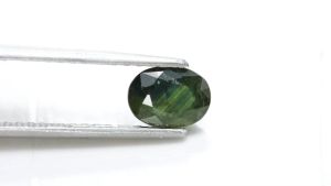 1.60 ct พลอยแท้ เขียวส่อง เผาเก่า บางกะจะ สีเขียว น้ำเงิน