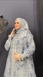 Freesia Set 3in1 Setelan Gamis Syari dengan Hijab Voal dan Outer Menyatu Bahan Organza Printing