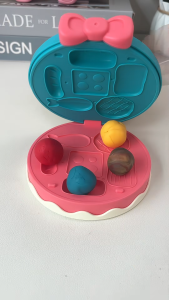 เครื่องปั๊มเค้กดินน้ำมัน 3 ชั้น ชุดทำอาหารสมมติฝึกทักษะมือ ปลอดภัยไม่ติดมือ DIY เค้กดินน้ำมัน