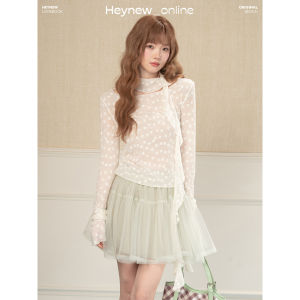 loveheynew | Áo Thun Tay Dài Ôm Sát Cổ Tròn Ren Hoa