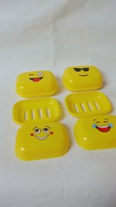 Wadah Sabun Mandi Batang Emoticon Set Tutup Sabun