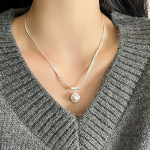 Double-Sided Pearl Pendant Necklace Womens Luxury Simple Versatile High-End Feeling Choker New 2024 Elegant Fashion Jewelry