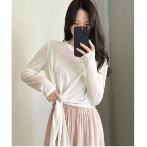 เสื้อคลุมกันแดดผ้าไหมน้ำแข็งบางไซส์ใหญ่ แขนยาว ทรงหลวม ทรงสลิมฟิต สำหรับผู้หญิงในช่วงฤดูร้อน ปี 2025 เสื้อยืดคอตตอนผ้าฝ้าย