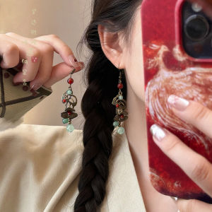 New Chinese Style Floral Womens Earrings Vintage National Trend Unique Design Sense Ancient Ethnic Style Fashion Jewelry